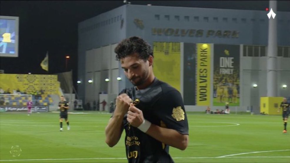 ITTI MANIA - اتي مانيا tweet media