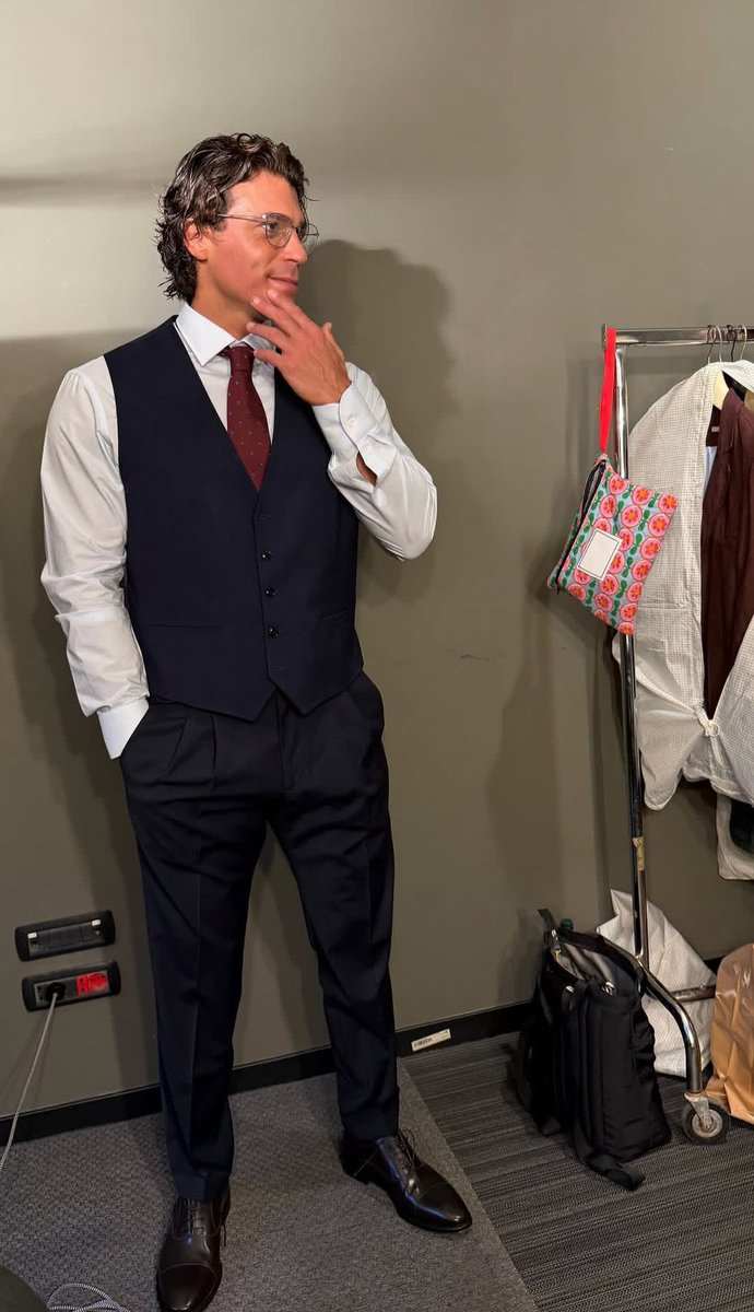 Can Yaman Italia ๐ฎ๐น tweet media