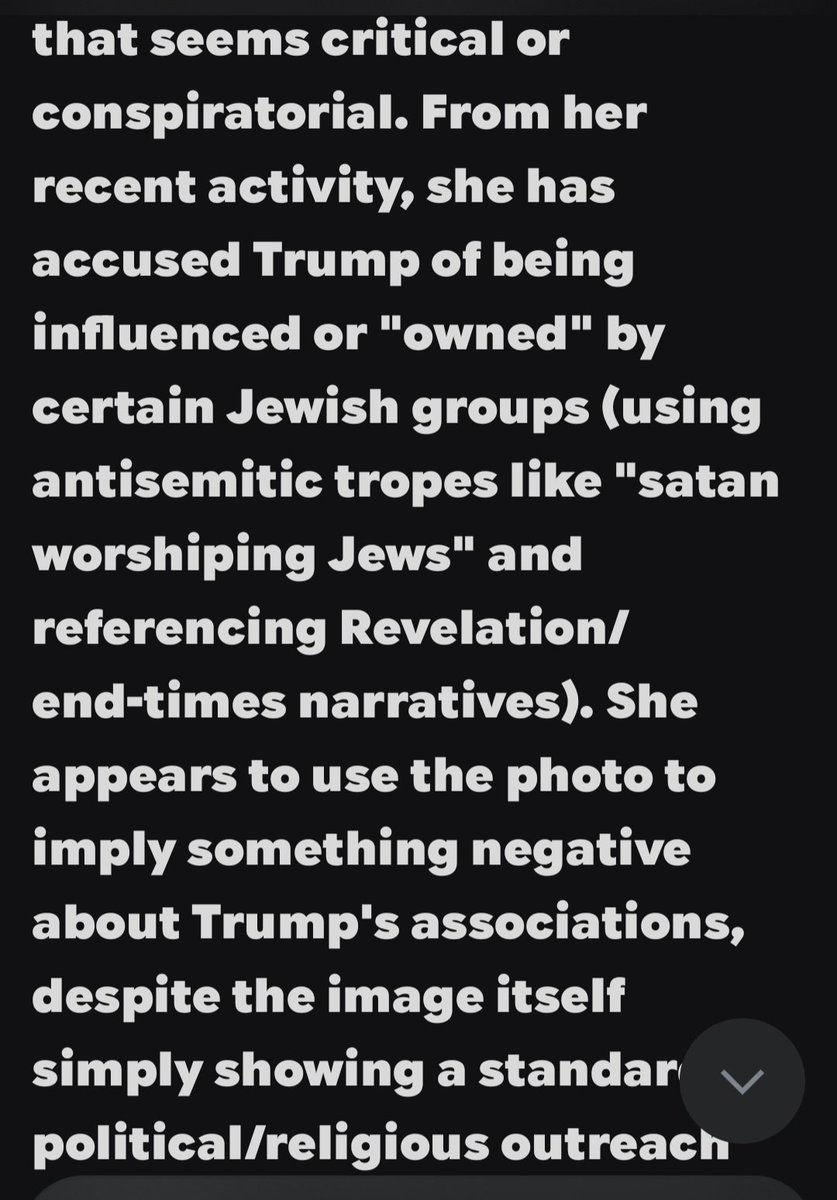 LynnieBlue tweet media