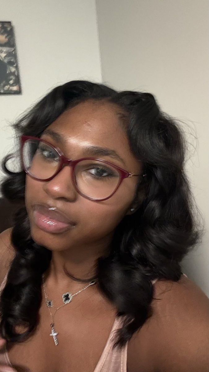 idktbh1099's tweet image. #sexycrazyperfectgirl