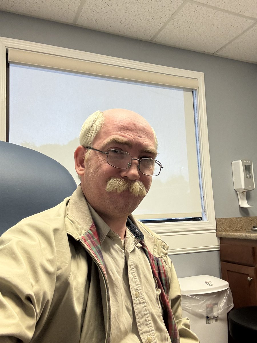Grandpa puma tweet media