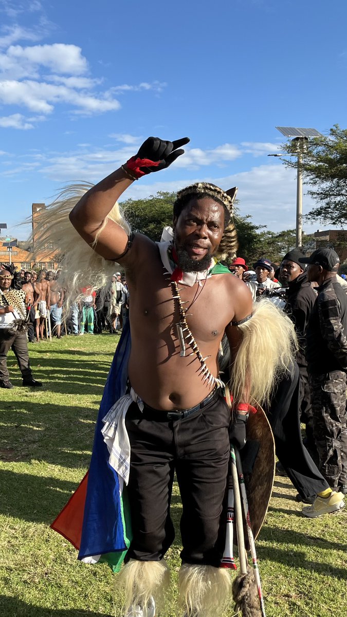 Born-in-SA🇿🇦 tweet media