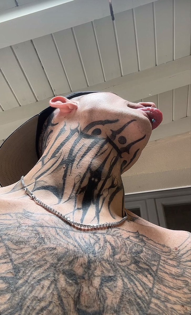 DavideOF🔞XXL🇮🇹 tweet media