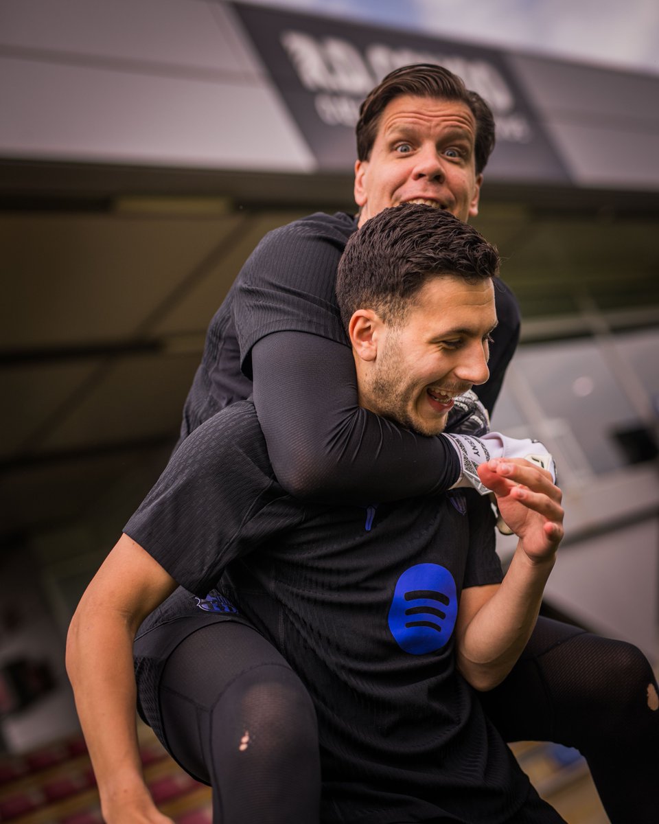 FC Barcelona tweet media