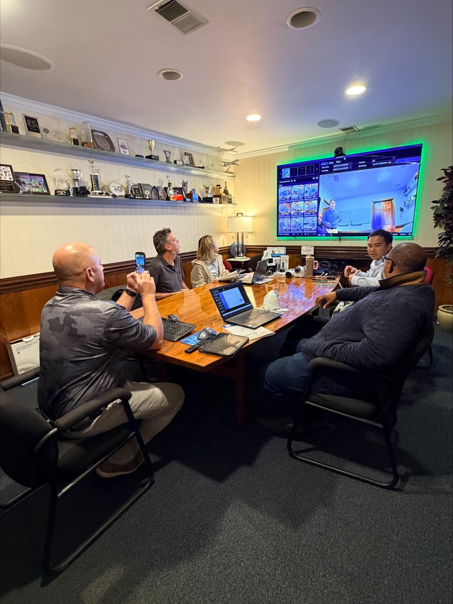 21stCenturyDist's tweet image. Another engaging Uniview event in Raleigh yesterday! thank you to our dealers for coming in!
#21stCenturyDistributing #Uniview #Surveillance #Security