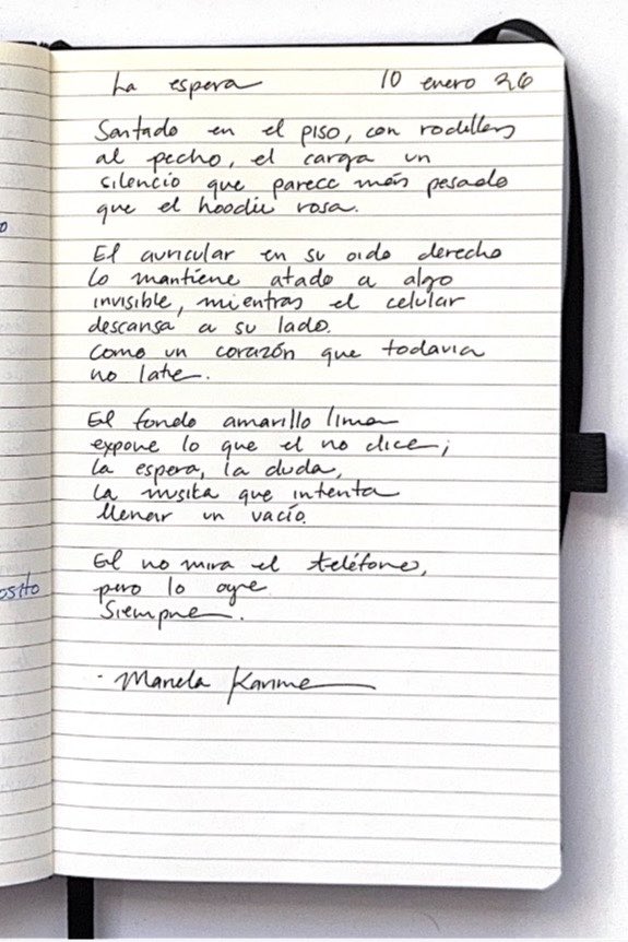 marielakarime's tweet photo. el auricular en su oído derecho … https://t.co/FDs3xdP3xP