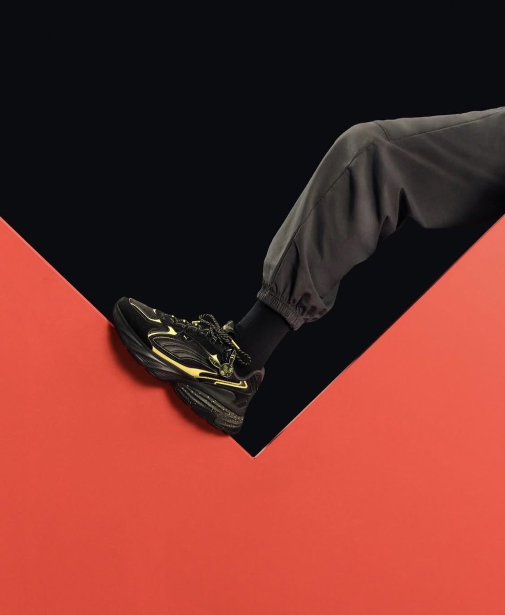 sneakerboxmnl's tweet photo. EXCLUSIVE RELEASE

Choose your partner for your next adventure with the new PUMA x POKÉMON sneakers.

•PUMA x POKÉMON Mostro Espeon Pearl Pink
•PUMA x POKÉMON Fade NITRO Pikachu Energizing Yellow
•PUMA x POKÉMON Fade NITRO Umbreon Puma Black

ORDER YOURS TODAY! https://t.co/7Ertr8onJJ