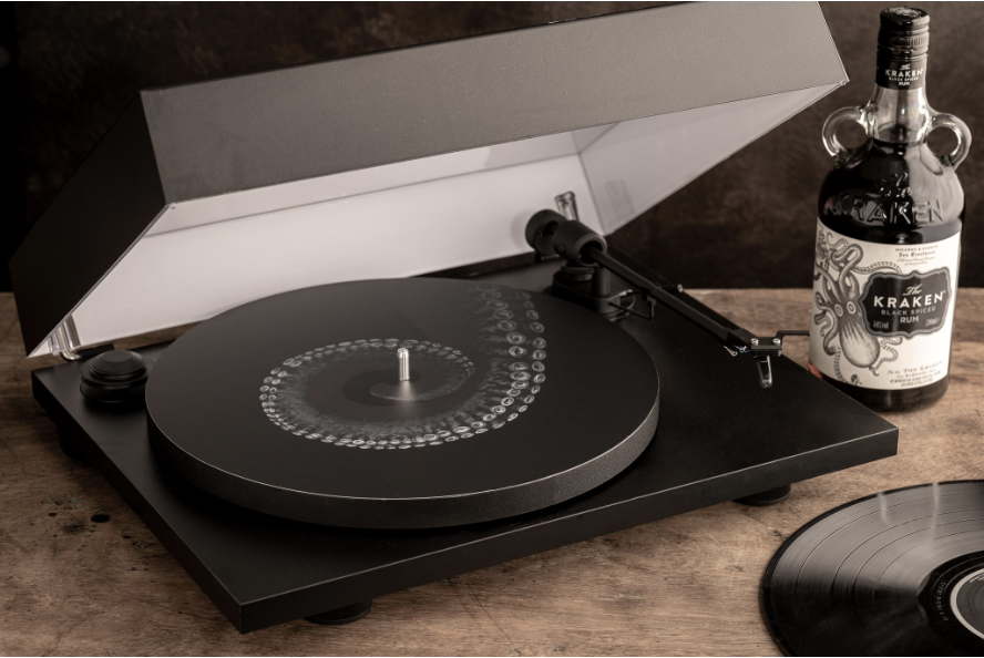 KrakenRumUK's tweet photo. The Kraken doesn't do vinyl…it listens to Sea Ds!

Which song would you play to get the Beast's tentacles tapping? https://t.co/V7U8Yjx6me