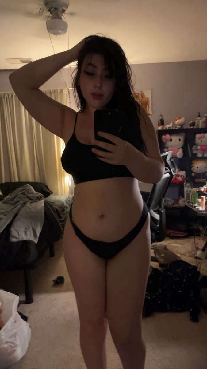 bigjuicymarleyyy tweet media
