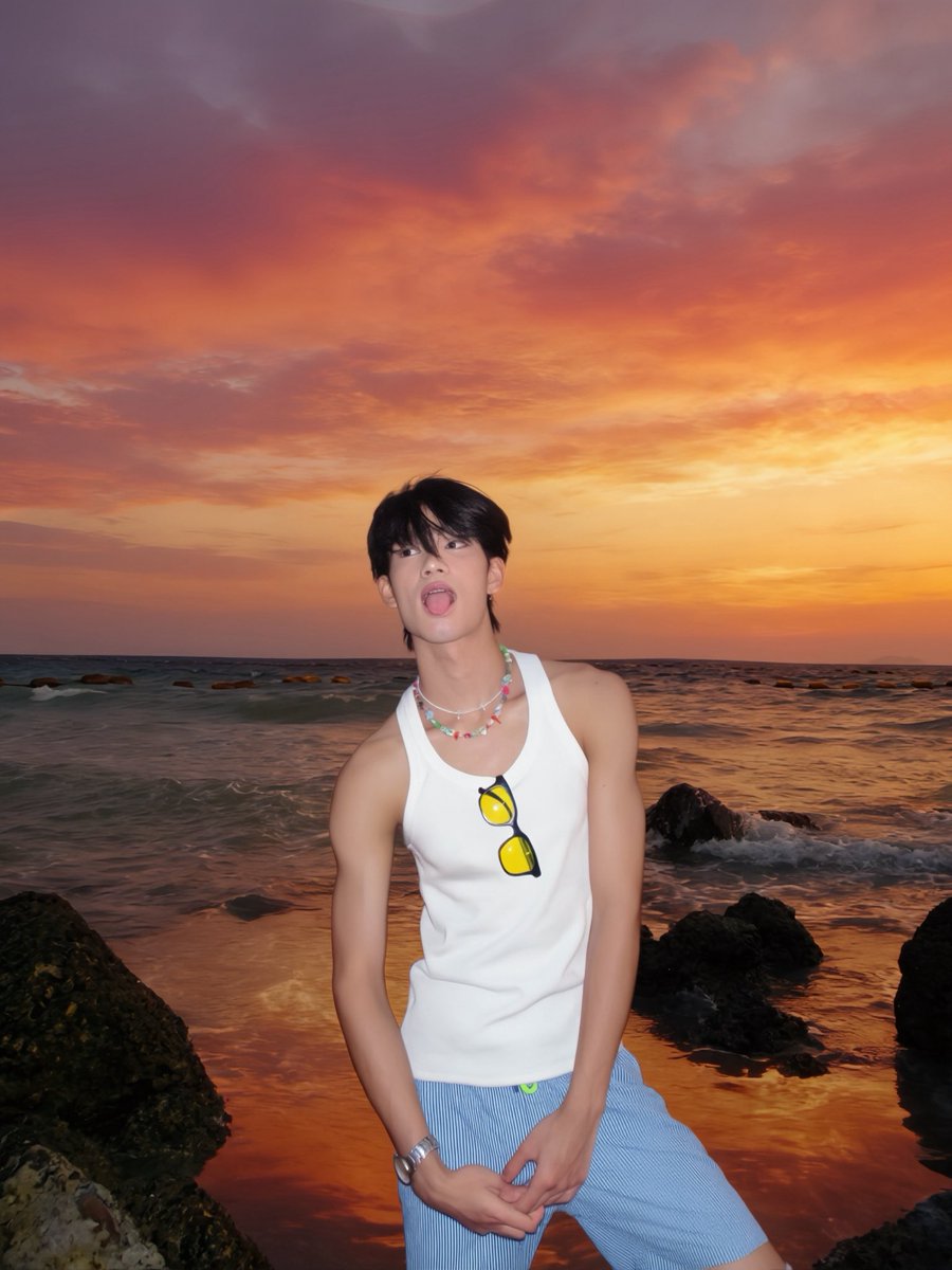 wh0isdanie1's tweet photo. 🌅 https://t.co/8BiBL2F9k4