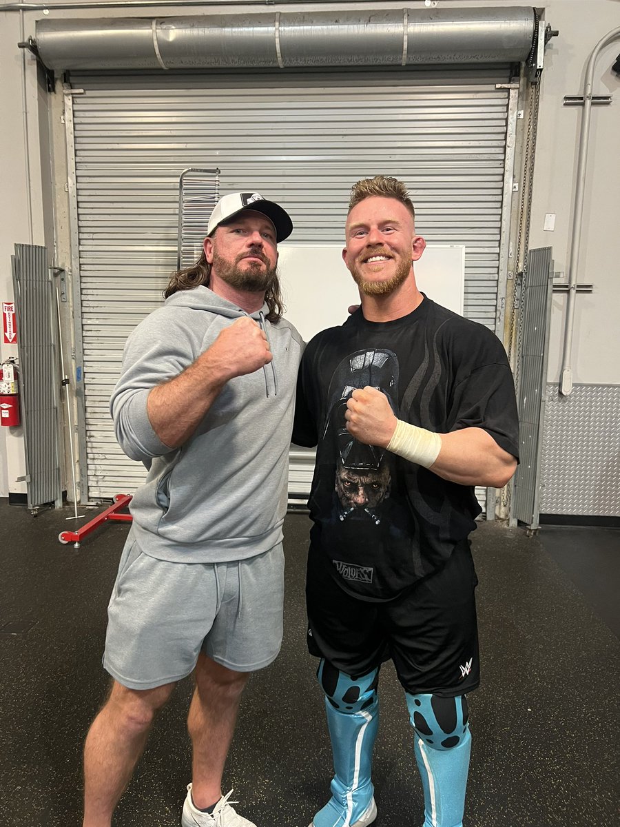 “SUPER” Sean Legacy tweet media