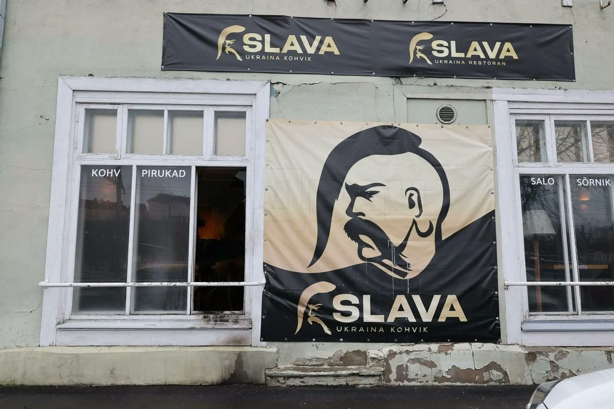 🇪🇪 🇺🇦 "Slava Ukraina"-ВСЁ. В Таллине закрылся сгоревший в январе 2025 года украинский ресторан,хозяин которого донатил ВСУ,сообщают местные СМИ.Надежды эстонцев,владеющих заведением,заработать на украинской неонацистской кричалке не оправдались,а на месте заведения откроют