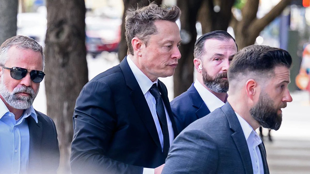 Elon Musk tweet media