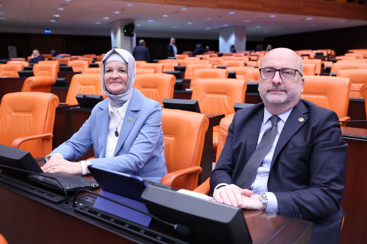 meryemgoka's tweet photo. 📍TBMM Genel Kurulu

@TBMMGenelKurulu ‘nda “250 Sıra Sayılı Tapu Kanunu ile Bazı Kanunlarda ve 375 Sayılı Kanun Hükmünde Kararnamede Değişiklik Yapılmasına Dair Kanun Teklifi’nin” görüşmelerine devam ediyoruz.

@TBMMresmi https://t.co/Mf9W44ZQJM