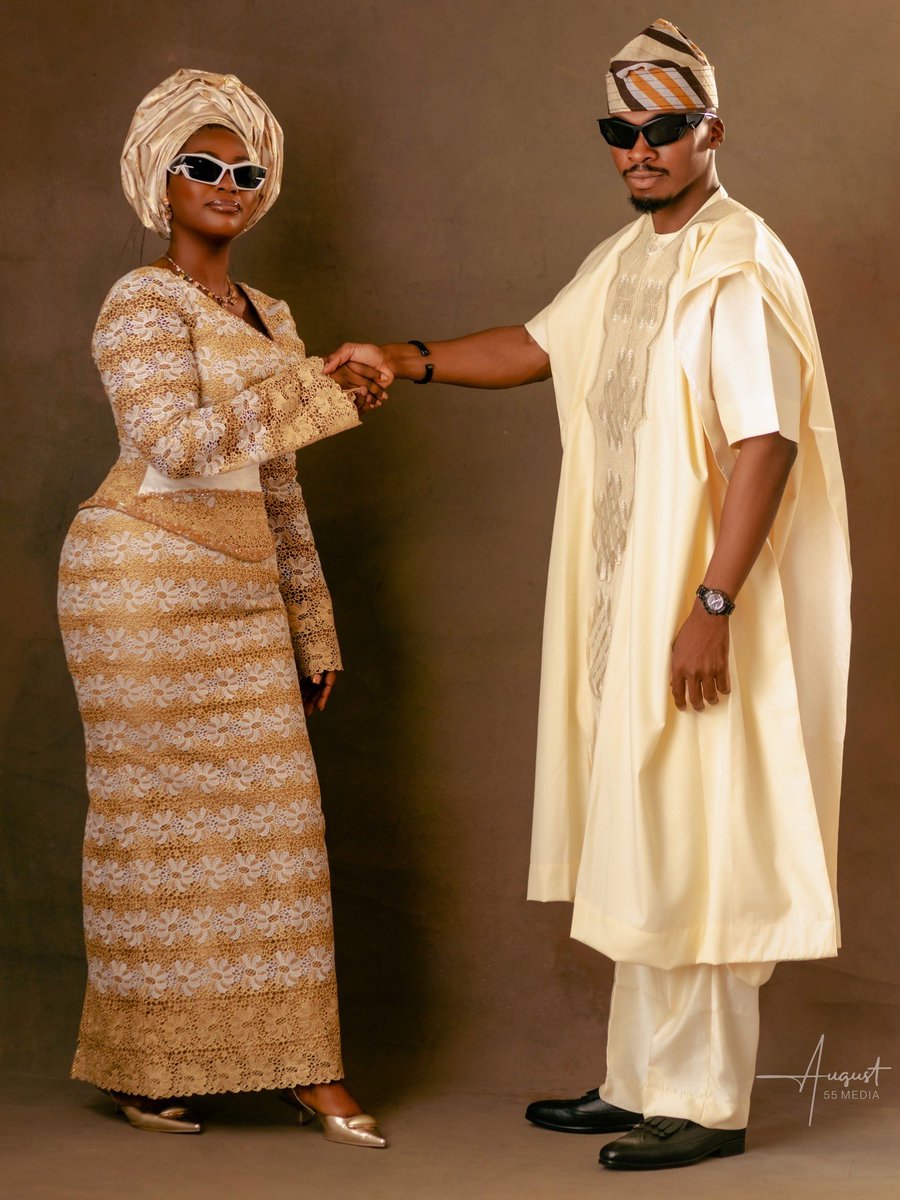 G O L D I N 💙 tweet media