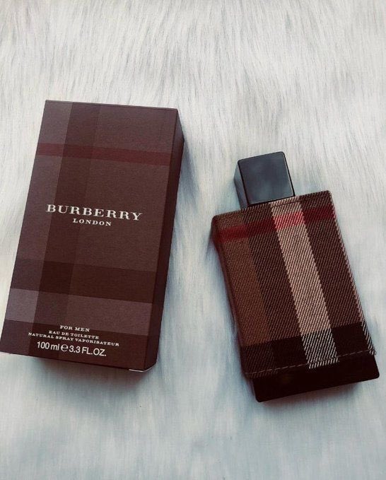 strength_km's tweet photo. 11. BURBERRY https://t.co/tbLX65aX57