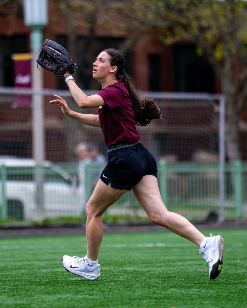 Loyola Softball tweet media