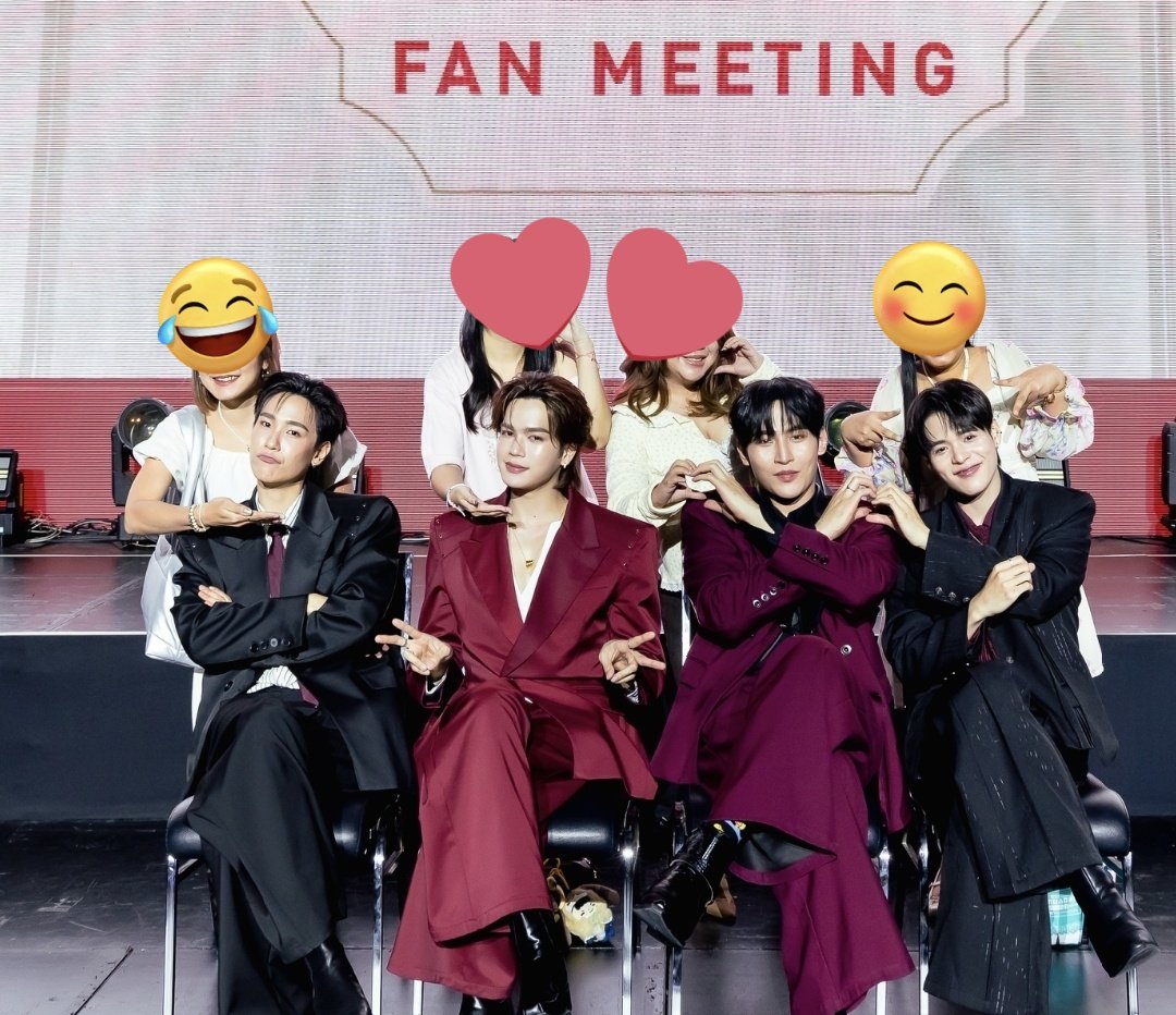 June13427413's tweet image. ได้ถ่ายตรงกับจูครั้งแรกเลย สุ่มจริงๆอ่ะ ตอนแรกไม่รู้ด้วย น้องบอก ยังว้าวุ่นอยู่เลยจะถ่ายกับใครดี ทำท่าไร ตื้นเต้นมากกก ยังจำรอยยิ้มจูเนียร์ได้อยู่เลย ยังดีที่มีสติขออุ๋ง และฉันก็ได้น้องจูนมา ขอบคุณน้าาา รักจูเนียร์ #junniorrs น้องม้าคสวยมาก 🤭