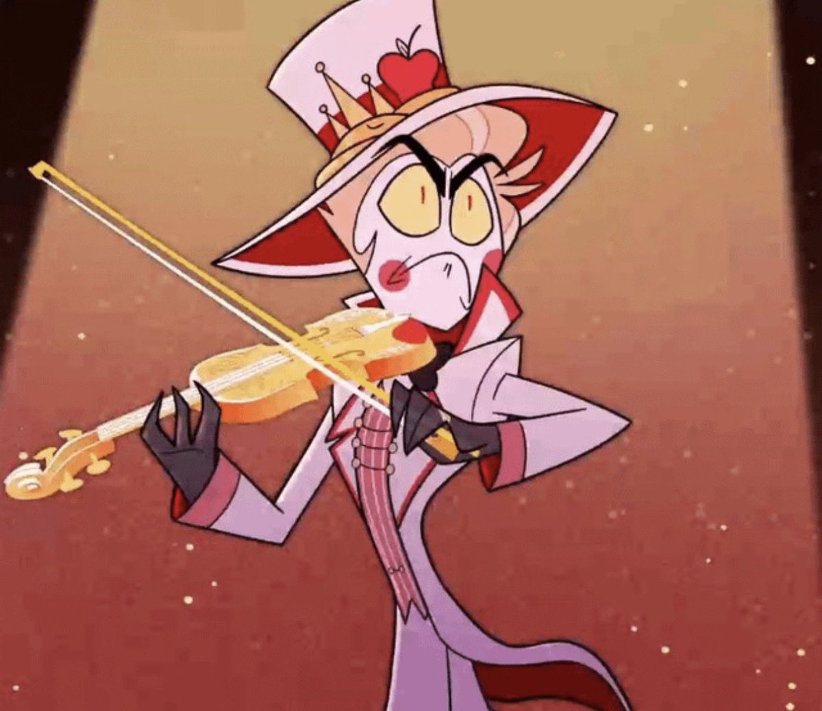 ⺀🍎📻 / Rory . ꨄ tweet media