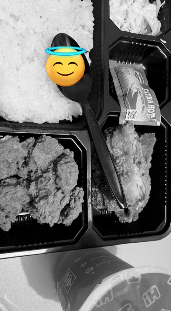 ⋆ uyun tweet media