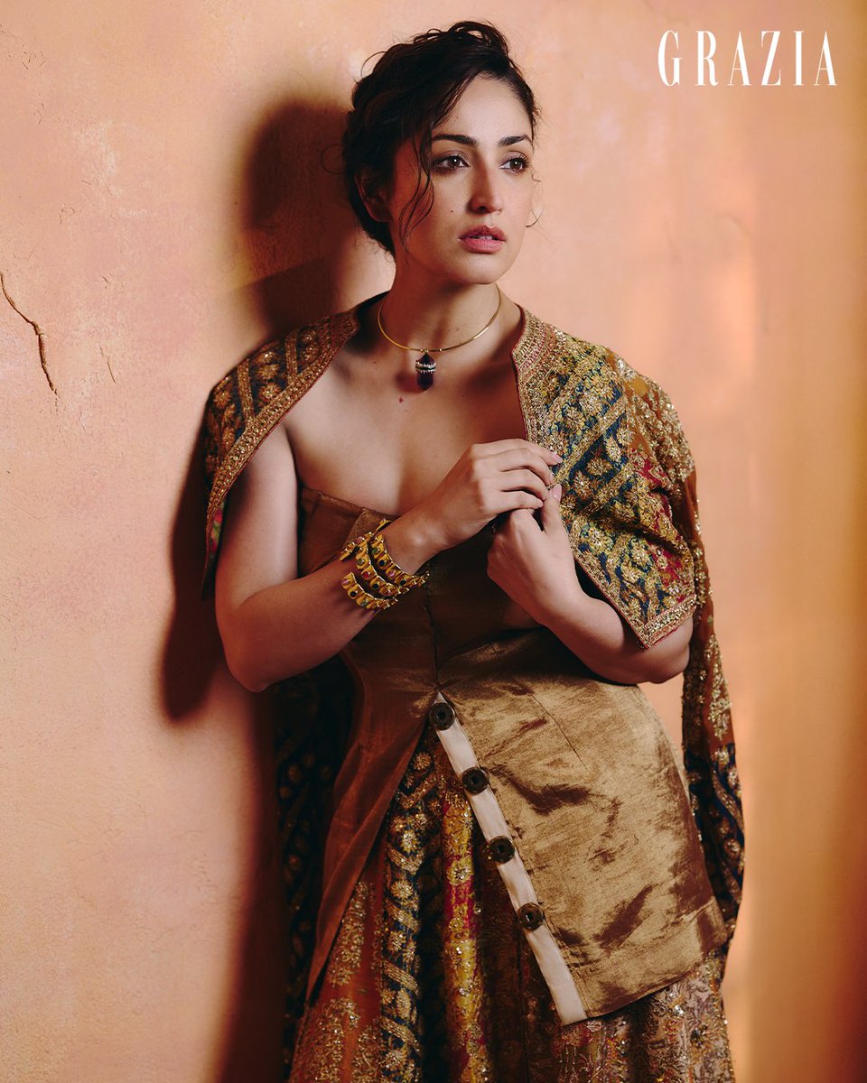 YAMIsm_28's tweet photo. Queen is slaying 🔥 
@yamigautam ❤️

#YamiGautam #YamiGautamDhar #GraziaIndia https://t.co/OKgqA1PvXh
