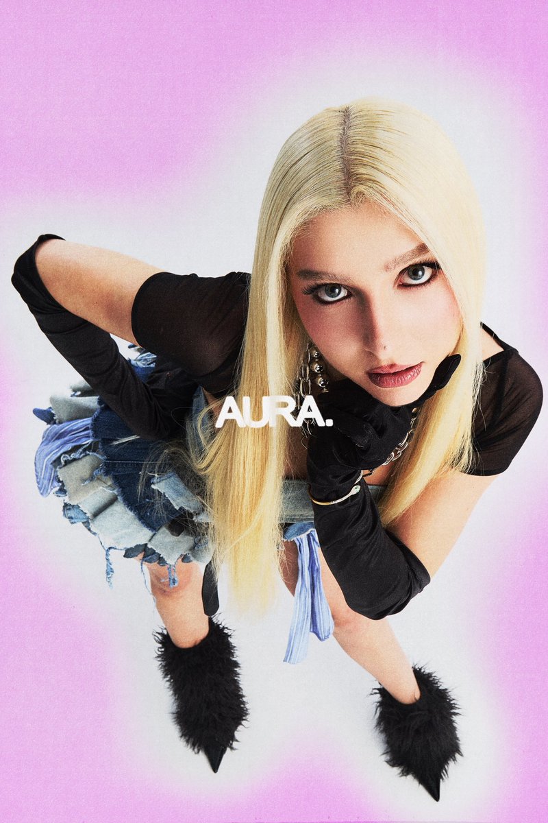 aura4world tweet media