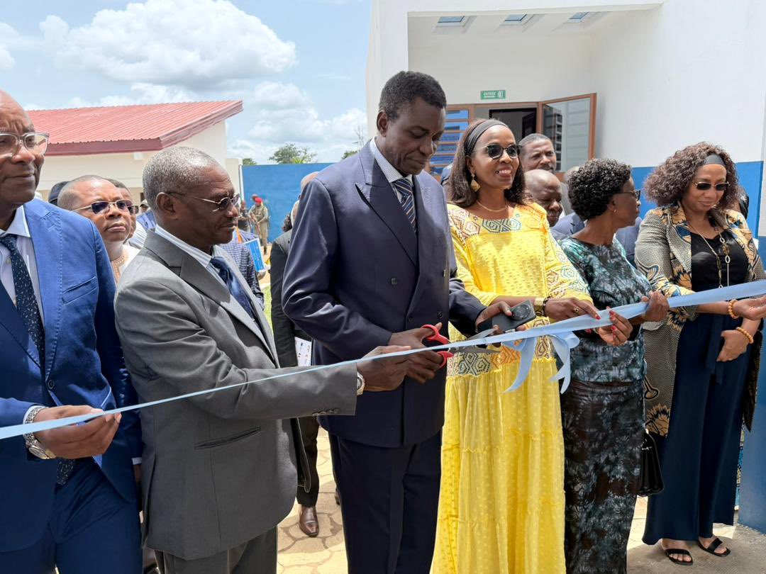 RefugeesCmr's tweet image. UNHCR inaugurates the Garoua-Boulai Centre Polyvalent in East region #Cameroon🇨🇲to improve access to protection, education, livelihoods &amp;amp; durable solutions for Central African refugees &amp;amp; host communities, while strengthening social cohesion &amp;amp; durable solutions

#Protection