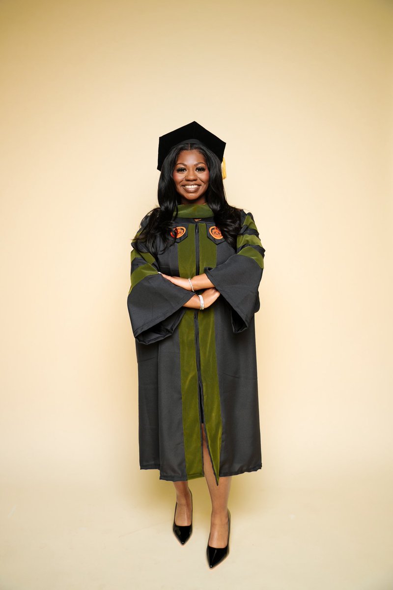 jayana 🏄🏾‍♀️ tweet media