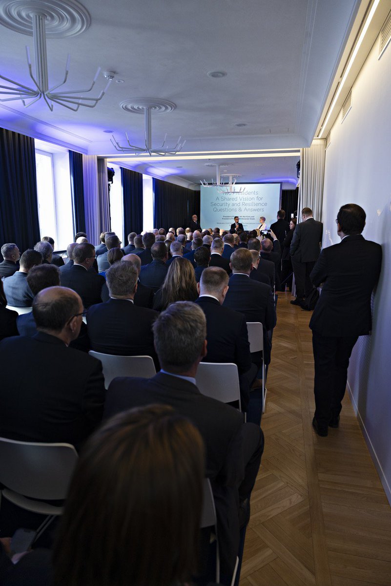 Alexander Stubb tweet media