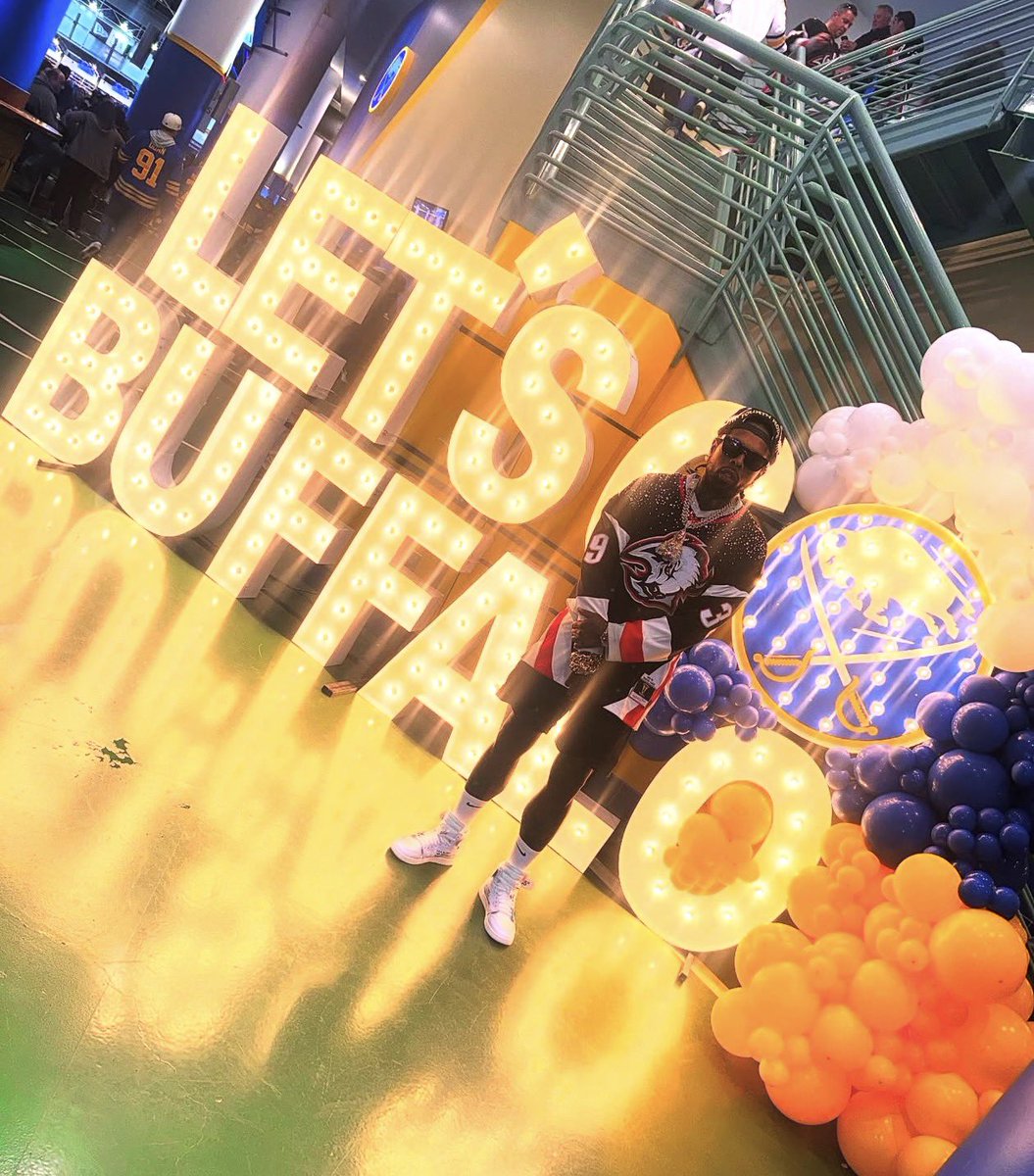 WESTSIDEGUNN tweet media