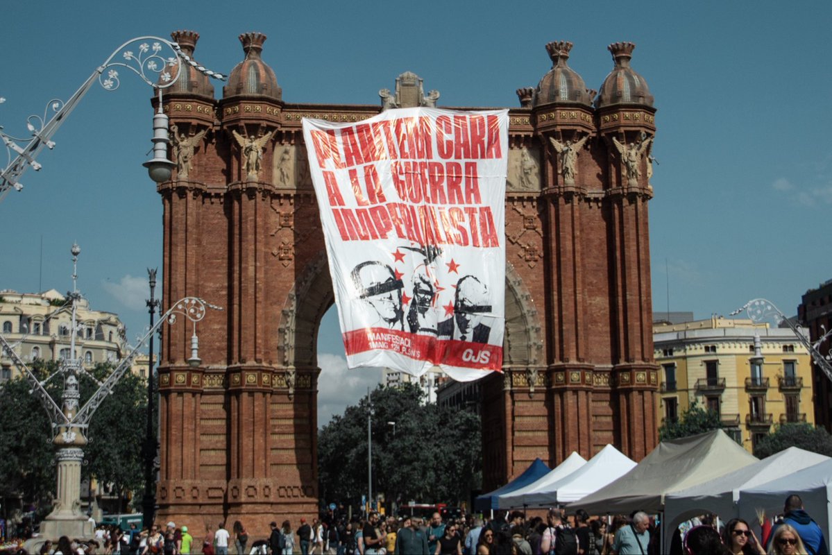 🔴 Les darreres setmanes els nuclis de l'OJS han agitat i treballat amb la joventut treballadora per fer arribar la manifestació del #1M a cada poble, ciutat i barri. 

Recull de l'activitat dels nuclis ⬇️