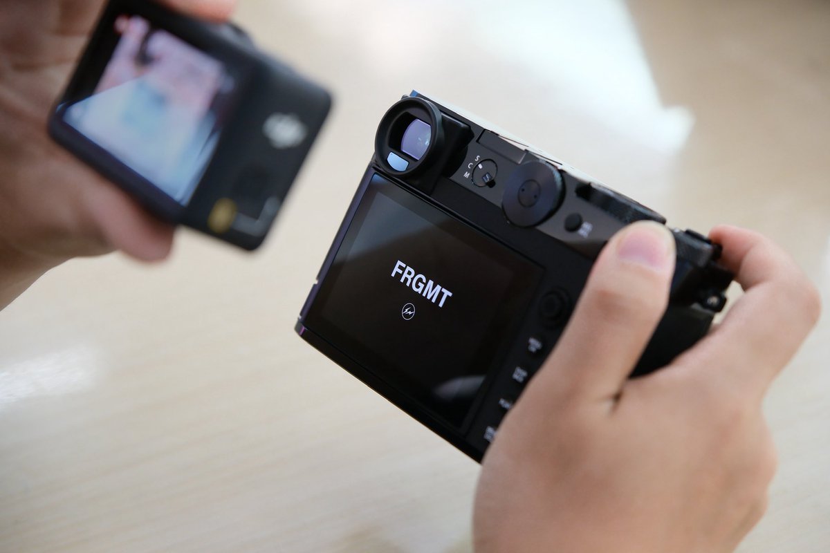xwt222's tweet photo. ✨FUJIFILM GFX100RF FRAGMENT EDITION ✨  Get√
My New Toy https://t.co/EyZlpvjWrO