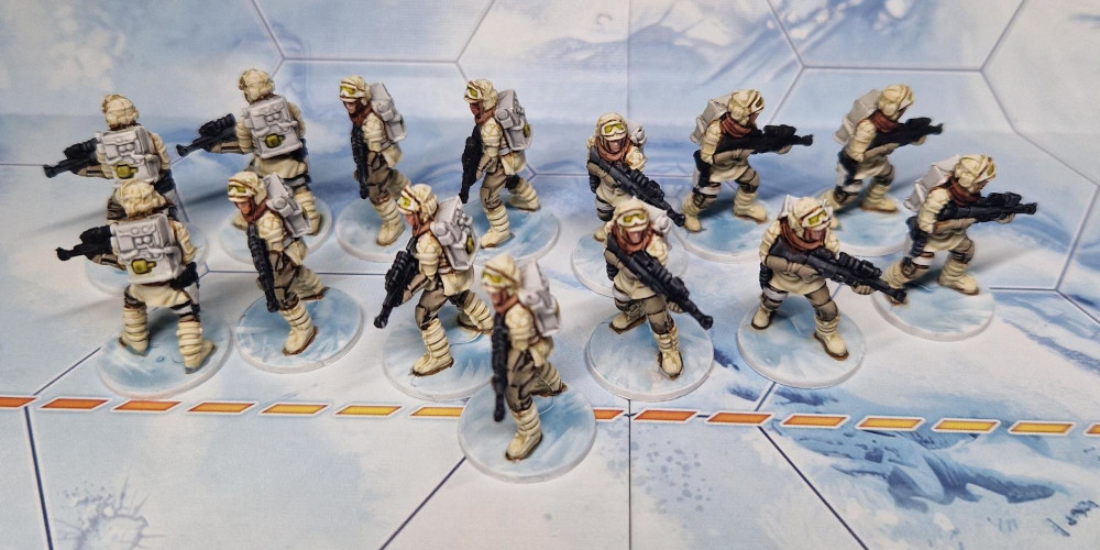 tabletopwelt's tweet photo. Last, but not least: Das Kandidatenfeld für das #ProjektDesMonats April schließt mit #PinkWotan. In seinem Sammelprojekt erhalten die Modelle des Brettspiels #BattleOfHoth Farbe.

Projekt: https://t.co/jNK8k0UItj
Abstimmung: https://t.co/EYjfTEEbam

#StarWars #Tabletop #TTW https://t.co/0rmkWJDJWs