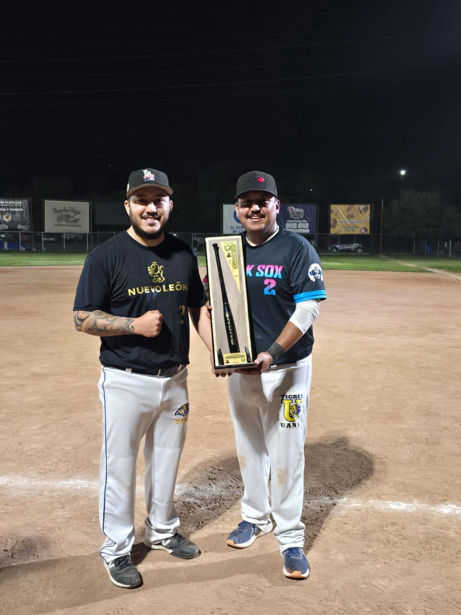 eddy_d95's tweet photo. Campeonato en familia, para la familia y para el cielo 😇 https://t.co/Kk0exLV6ac