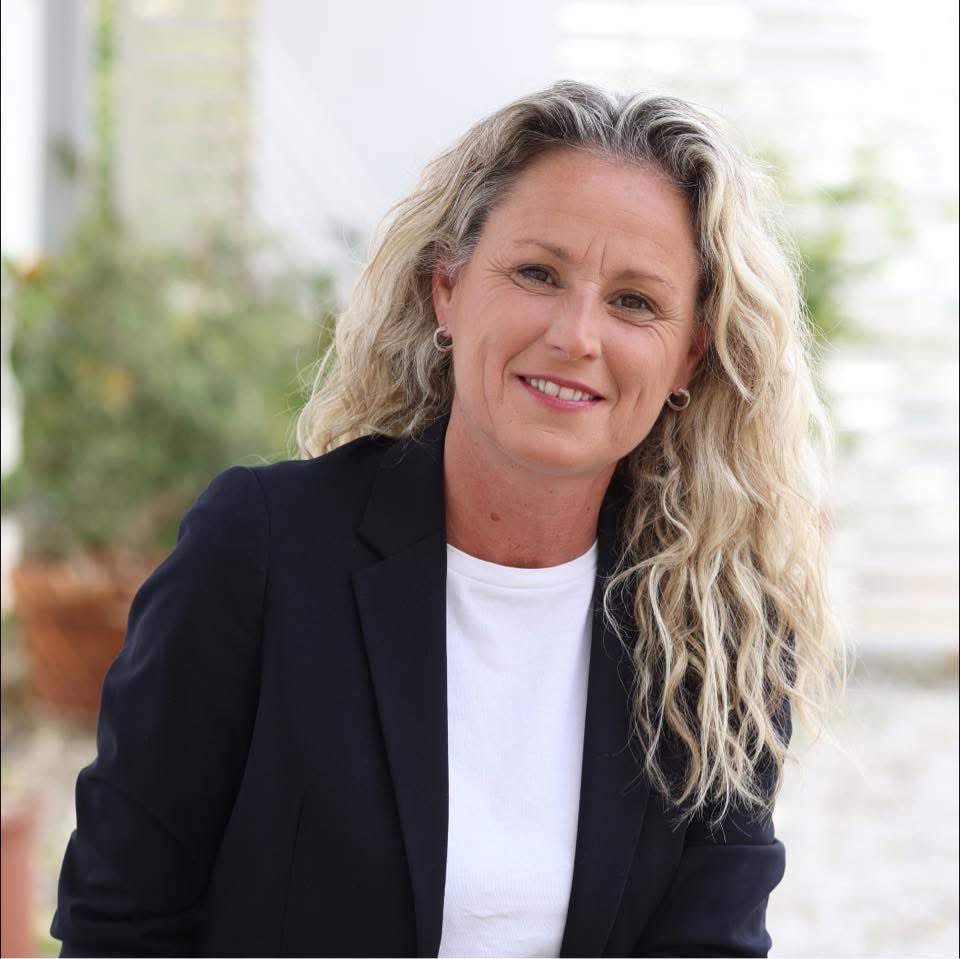 ℂ𝕣𝕚𝕤𝕥𝕚𝕟𝕒 ℙ. 𝕄𝕒𝕣𝕔𝕠𝕥𝕖 tweet media