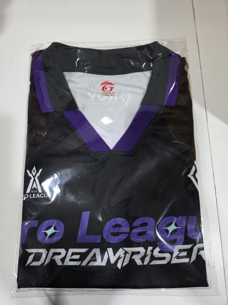 enzaidian's tweet image. RoV Jersey Size S
400บาท รวมส่งค่ะ
#RPL2026Summer #ตลาดนัดrov