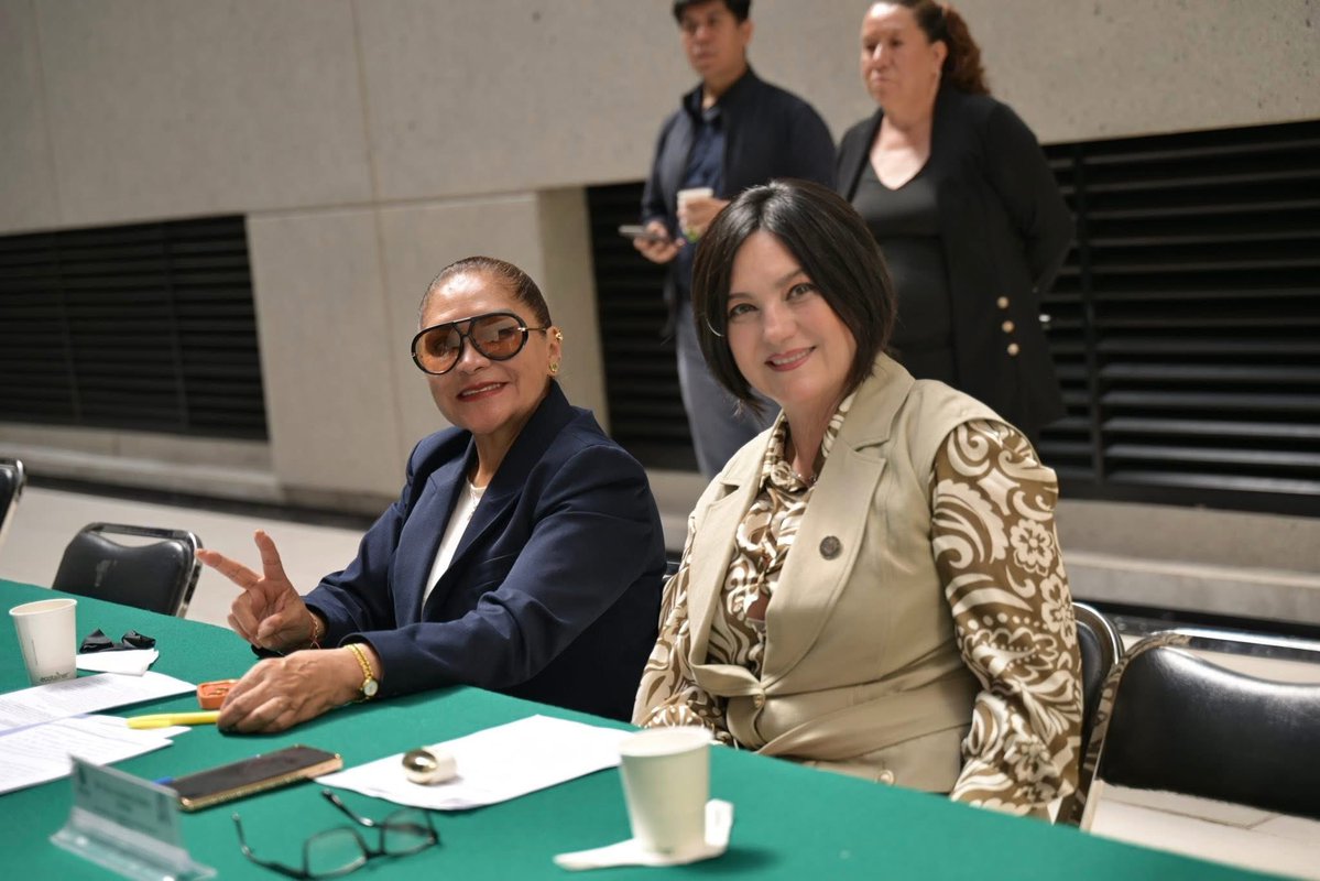 María Rosete tweet media