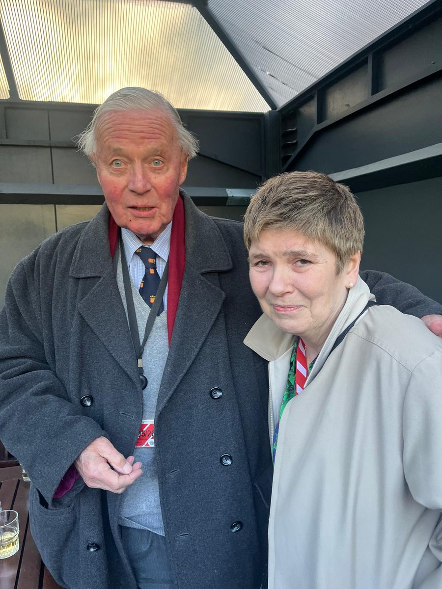 Claire Fox tweet media