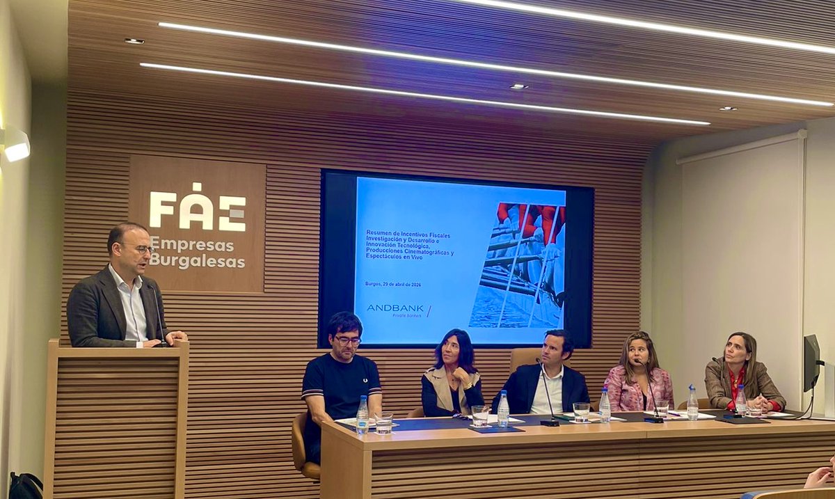 FAEBurgos's tweet photo. Hoy hemos celebrado una jornada sobre incentivos fiscales, junto a AFIDE, Opera Garage, Pelícano Partners, @AndbankES  y Planeta Sonoro, para poner el foco en la cultura como oportunidad de inversión 🎭 

#FAEsiempreatulado #EntreTodosSomosFAE #Burgos #Empresa https://t.co/YsOqY8ZjCc