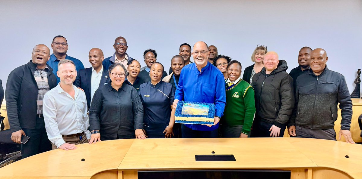 EdKieswetter's tweet photo. Moments of reflection, tributes and thank you! @sarstax https://t.co/f5nKSZ1IyM
