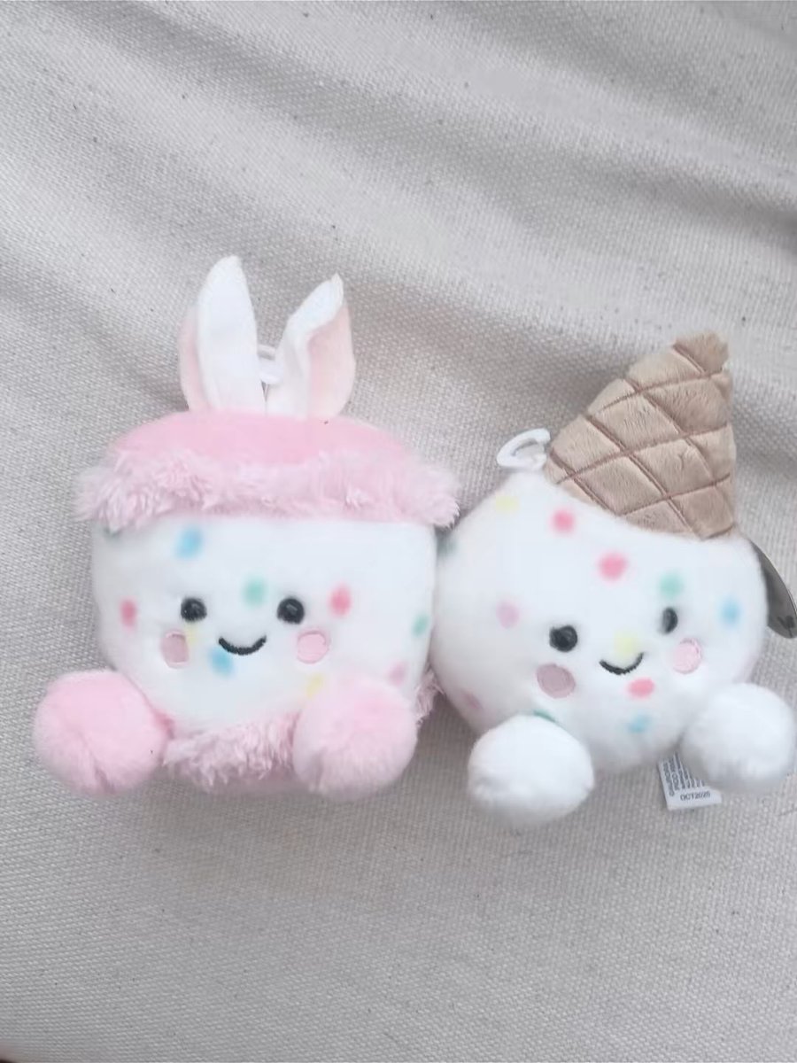 dil🧁🍼 tweet media