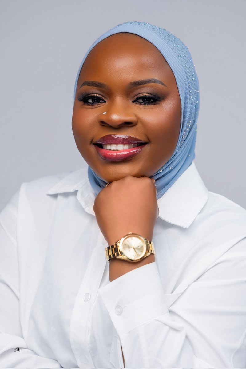 ZAINABAYINDE4's tweet photo. 30 is here! I looked forward to this day so much and Alhamdullillah! It's here.

Oh Zainab, I am so proud of you. You're Beautiful, You're Kind,You're Resilient, You're Amazing, You're Rare, You're a Masterpiece Specially Created by Allah!!!. https://t.co/bNjKqWEAq2