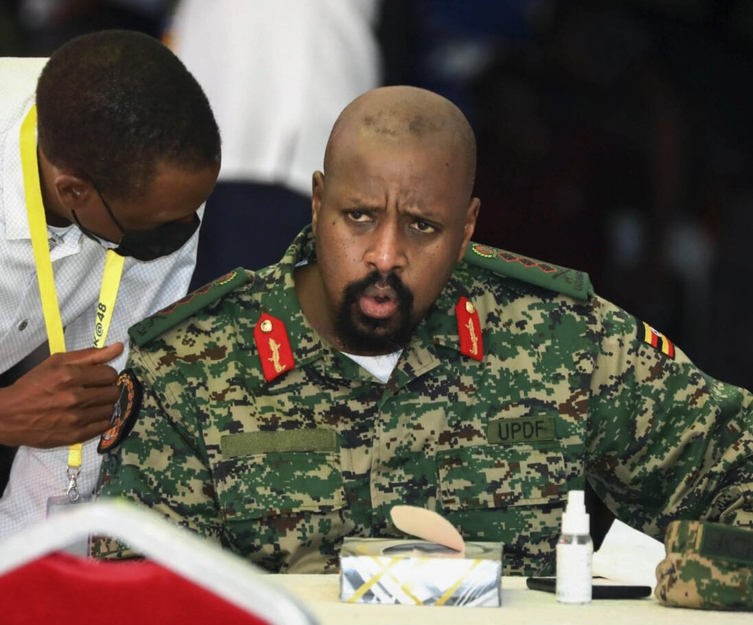 non aesthetic things tweet media