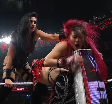 ioskies's tweet image. also they could hate each others guts and i'd still yuri out. #SKYMERA #INVEST 

basically all of iyos main ships have done way worse to her than not protect her against a fraud once on a show