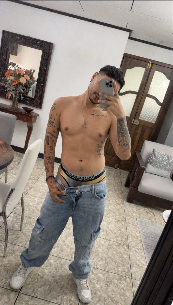 DavidBejaranoM2's tweet photo. 💖🔥😈 ＴＲＯＵＢＬＥ 😈🔥💖 https://t.co/5RlqwDwqCx