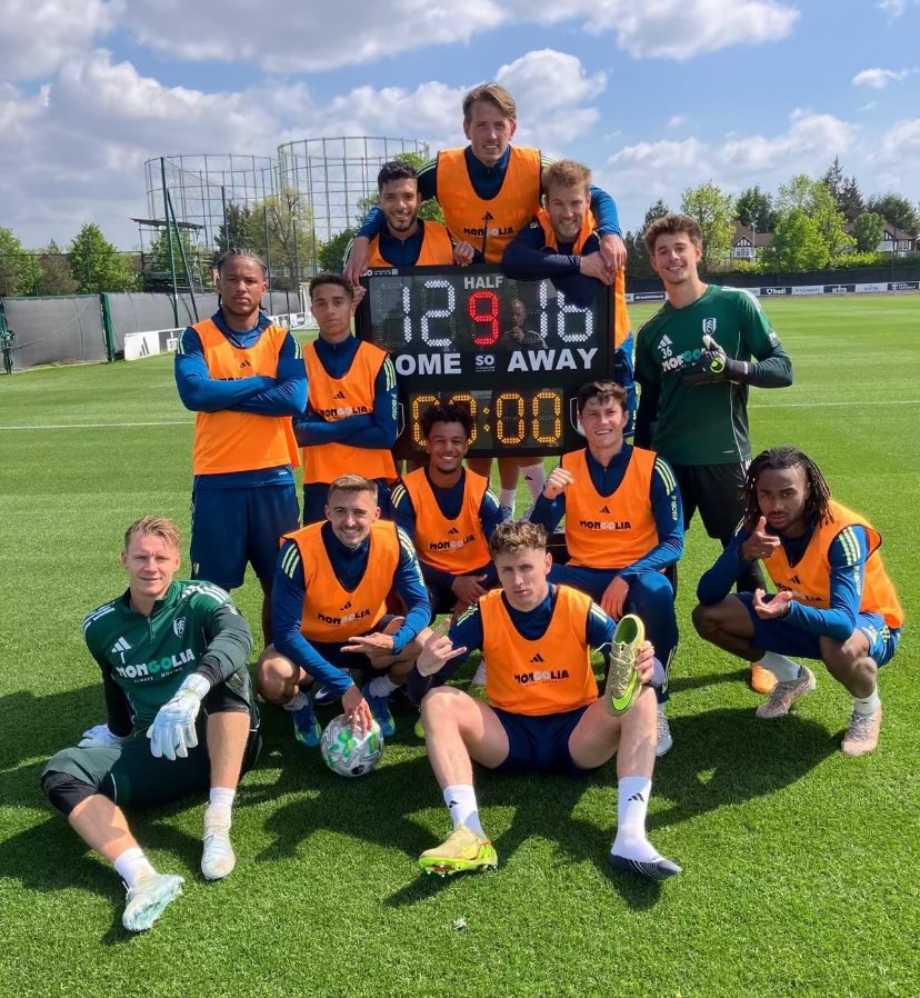Fulham France 🇫🇷 tweet media