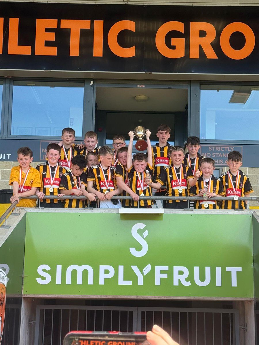 crossrangers's tweet image. ⭐️Huge congratulations to St Patricks Crossmaglen PS and Irish Medium Unit Gaelscoil Phadraig Naofa team and management 
🏆McGeeney Cup Winners 
#Congratulations