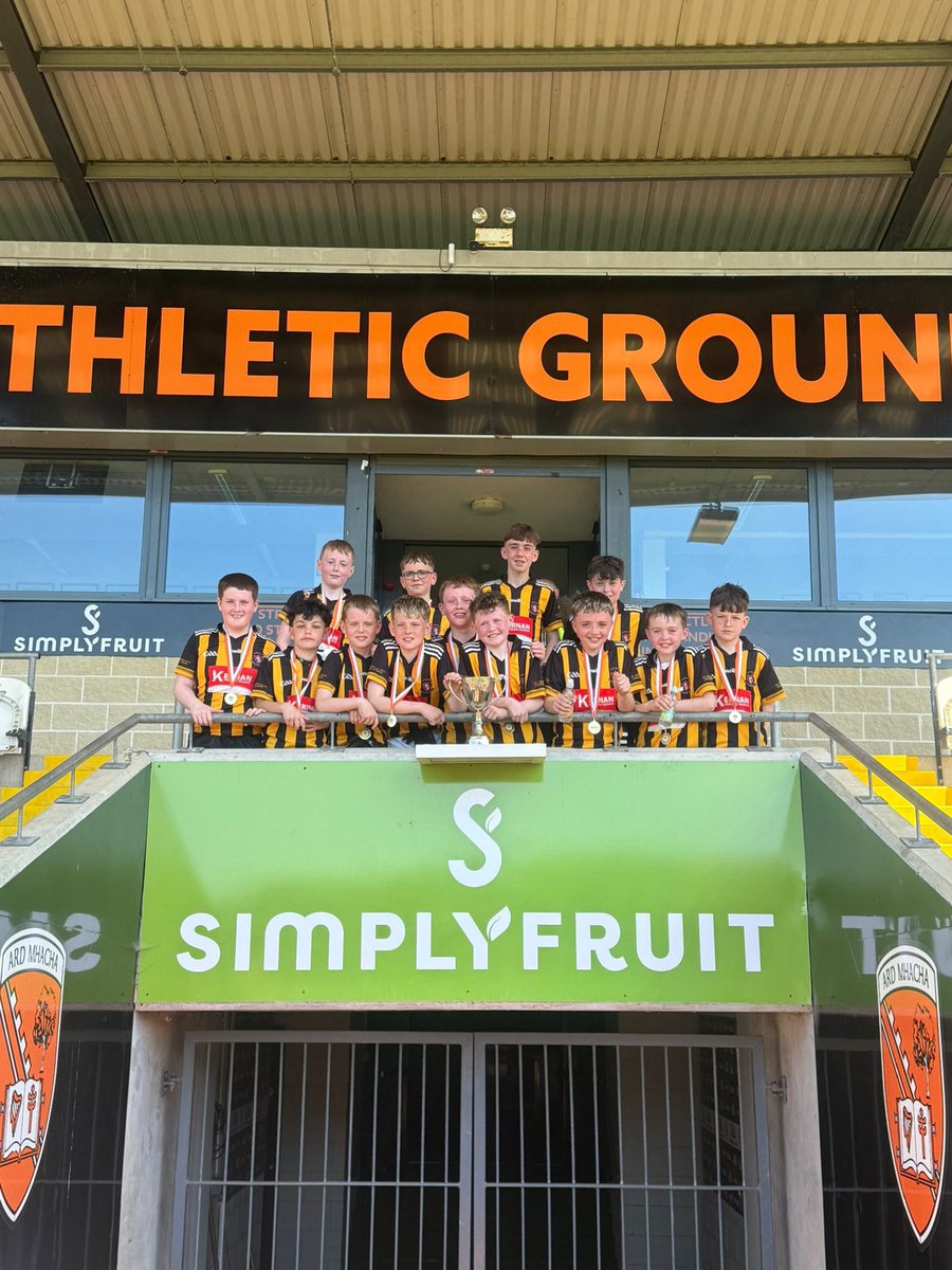 crossrangers's tweet image. ⭐️Huge congratulations to St Patricks Crossmaglen PS and Irish Medium Unit Gaelscoil Phadraig Naofa team and management 
🏆McGeeney Cup Winners 
#Congratulations