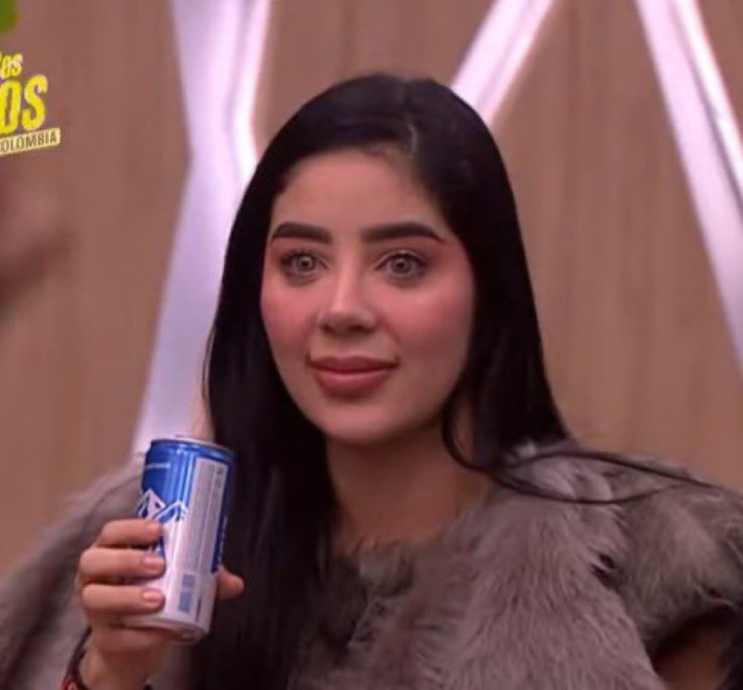¿Se acuerdan cuando Tanga Caribe le decía a Alexa que no se buscara peleas ajenas? Una vez más él demostrando su incoherencia... Y gracias a Mariana. #LaCasaDeLosFamososCol3