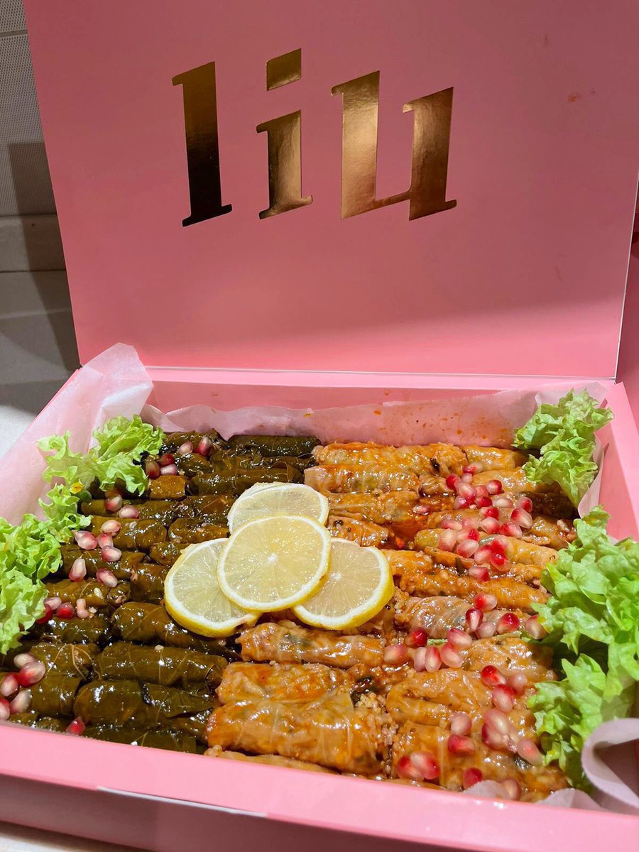 trend_foodh's tweet photo. اراهن على الذ ورق عنب وملفوف ممكن تذوقونه بالرياض جوده وطعم ❤️❤️❤️🩷🩷🩷🩷🩷 https://t.co/CIR12qOmwt